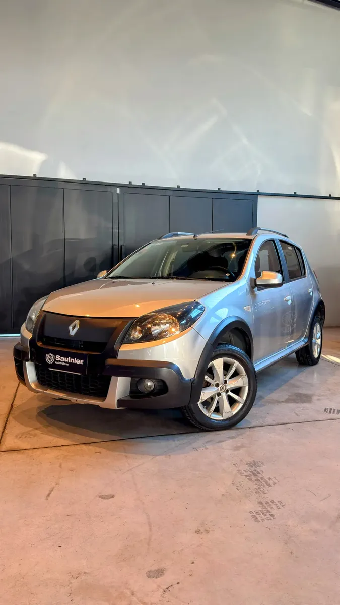 Renault Sandero 1.6 Privilege 105cv
