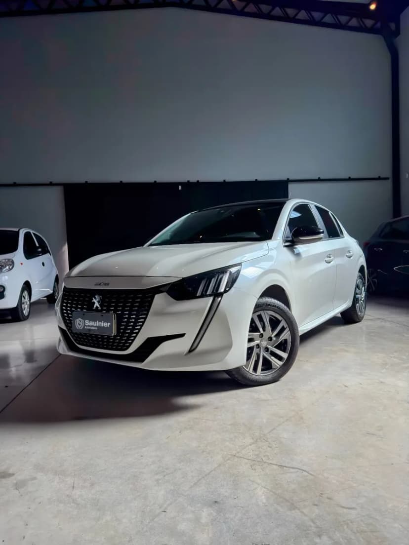 Peugeot 208 1.6 Feline Tiptronic