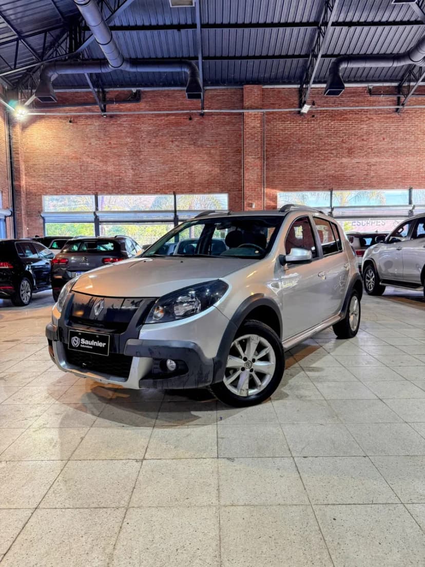 Renault Sandero 1.6 Privilege 105cv